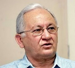 Dr. Ruy Pereira